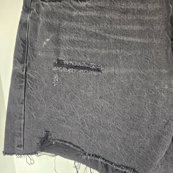 The Reeve Blank NYC Black Denim Short Women High Rise Ribcage Size 29 Distressed - Picture 2 of 10